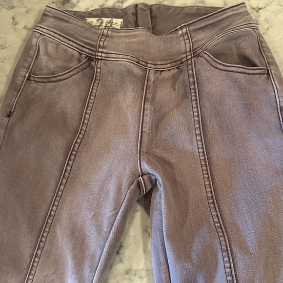 Free People Jean Legging - Picture 2 of 8